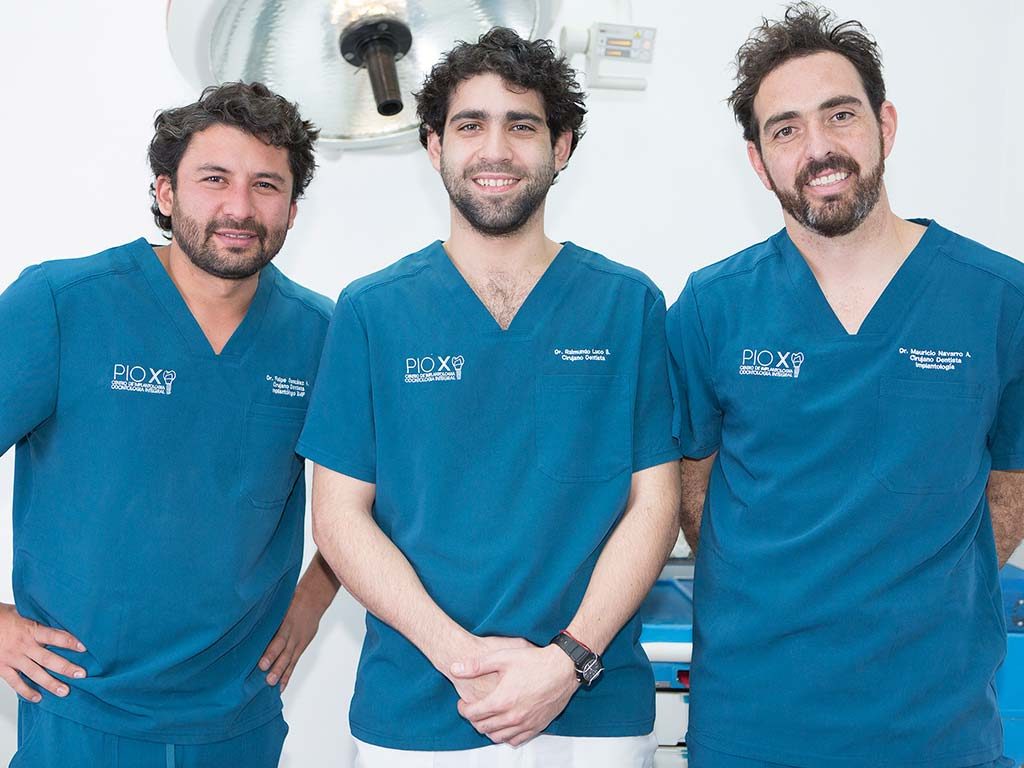 Clínica Dental Pio X, Dentistas